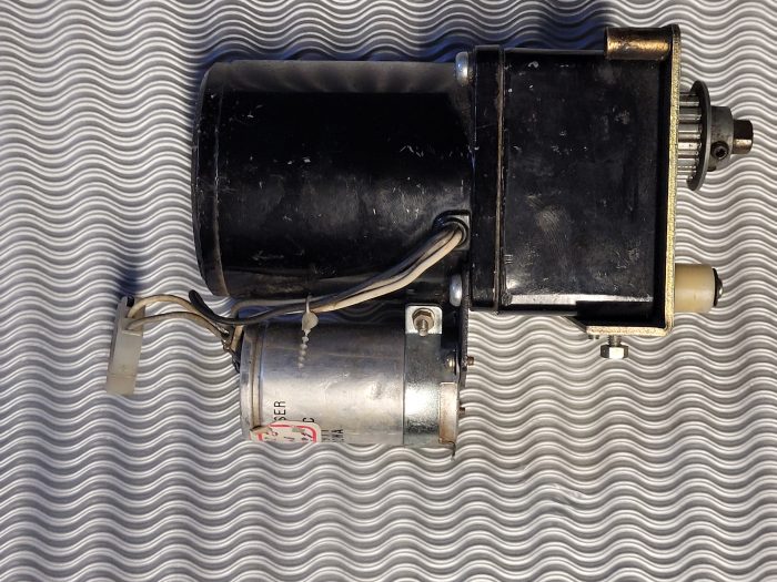 ORIENTAL MOTOR Reversible 4023 mit Getriebekopf 0037-132 – Bild 6